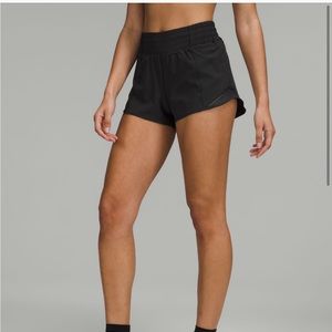 Lululemon High Rise 2.5” Hotty Hot Shorts